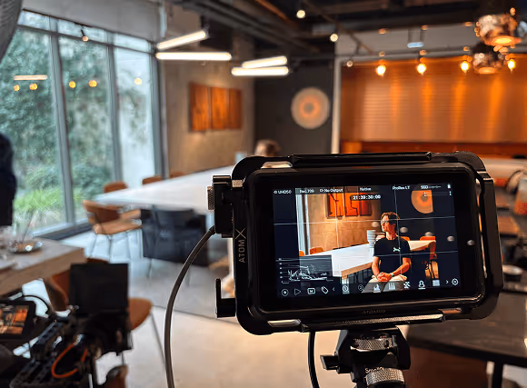 Vidéos personal branding multicanal : pourquoi vous ne pouvez plus passer à côté